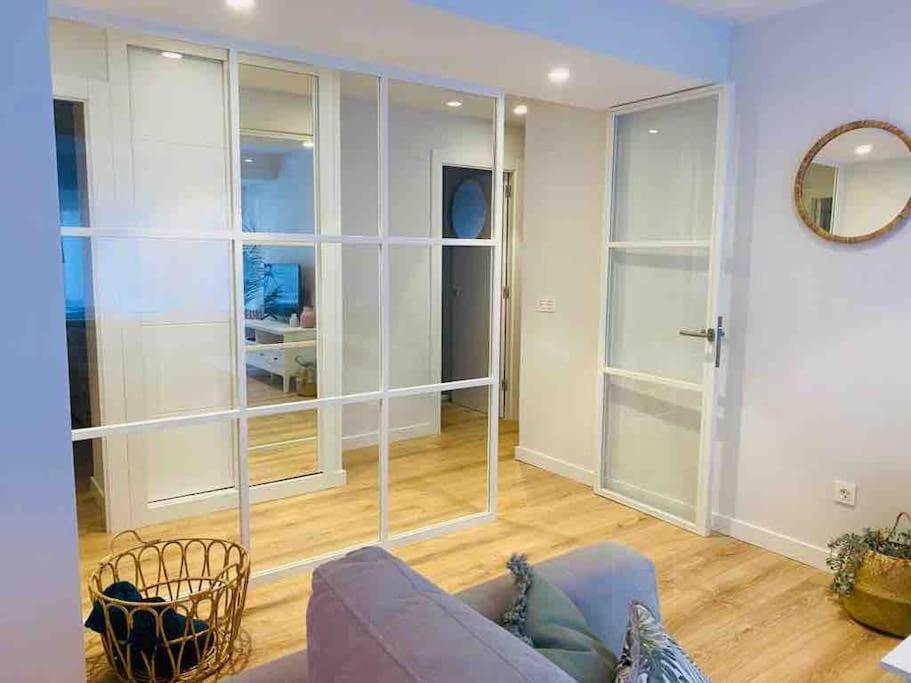 Apartamento A Estrenar En Centro Gijon. Fibra-Tv Zewnętrze zdjęcie