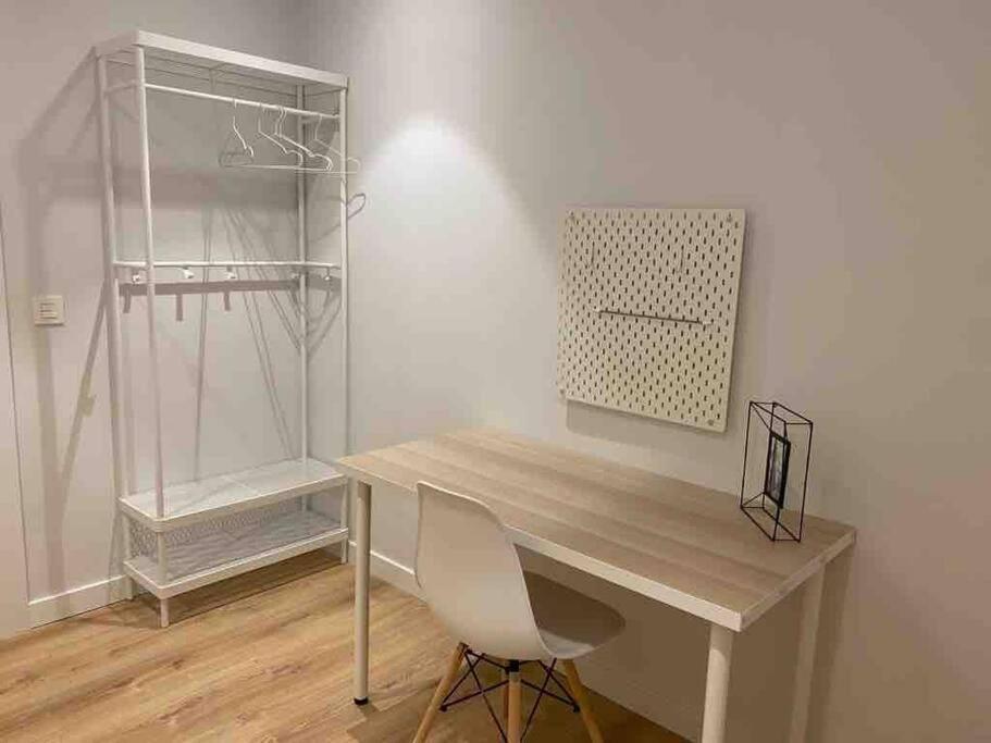 Apartamento A Estrenar En Centro Gijon. Fibra-Tv Zewnętrze zdjęcie